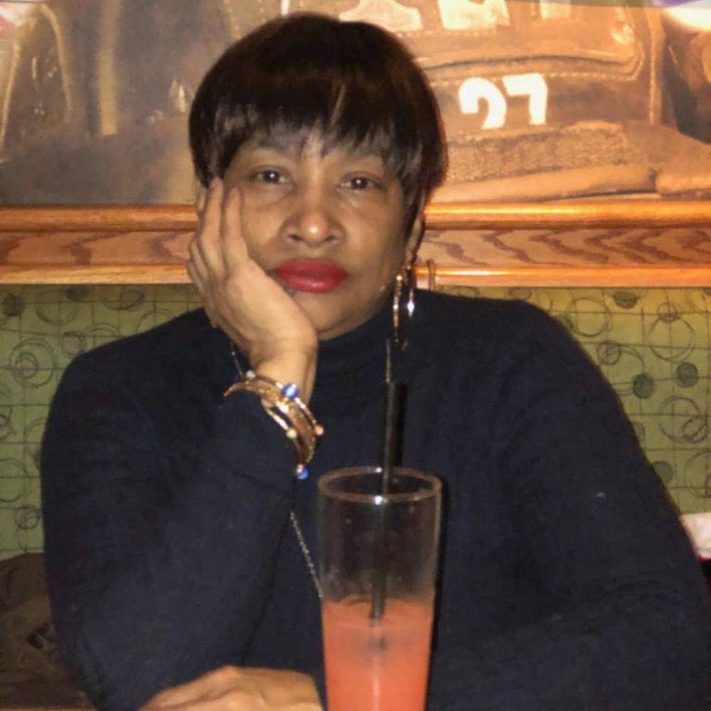 Meet your Posher, Carolyn